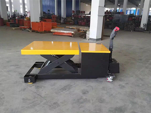 采購升降平臺車有哪些具體的方法呢？